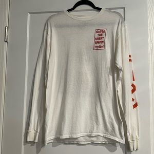 Men’s medium long sleeve graphic tee